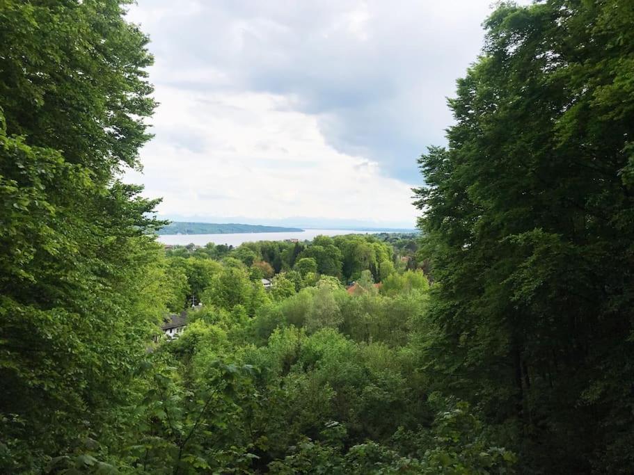 Grosse Wohnung Mit Dachterrasse In Starnberg Buitenkant foto